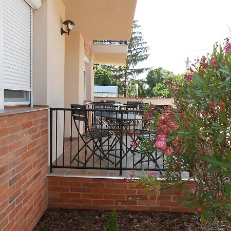 Imola Es Andrea Apartmanhaz 2 Hajduszoboszlo Exterior photo
