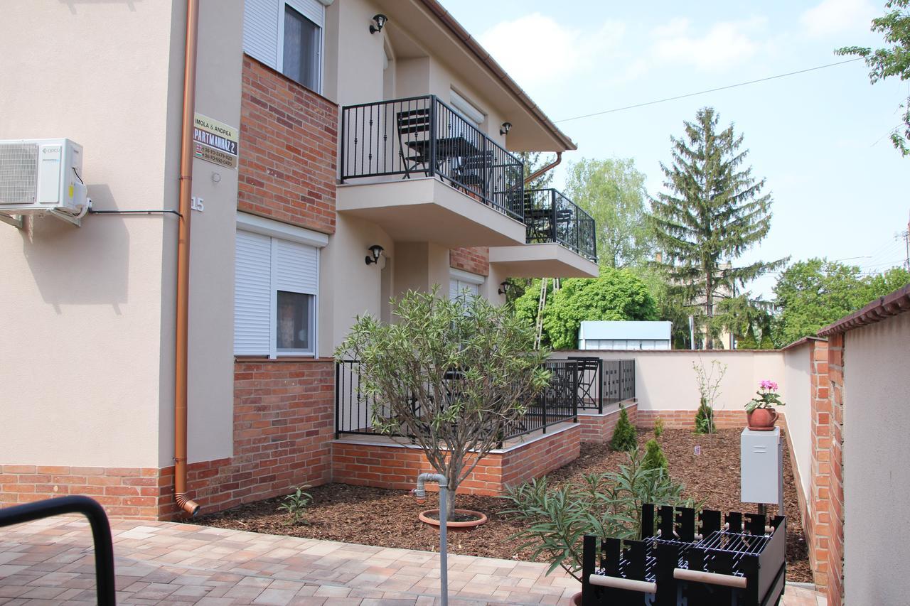 Imola Es Andrea Apartmanhaz 2 Hajduszoboszlo Exterior photo